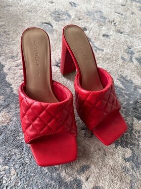 Wild DIVA Lounge Quilted Red Block Heel Mules Slide Sandals